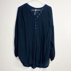 Free People Shirt Womens Size Small Navy Blue Long Sleeve Knit Henley Tunic